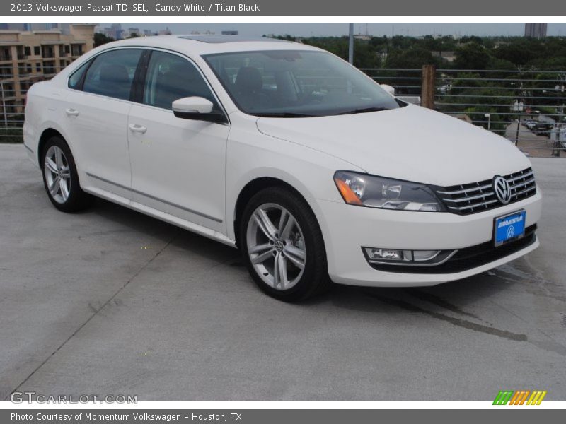 Candy White / Titan Black 2013 Volkswagen Passat TDI SEL