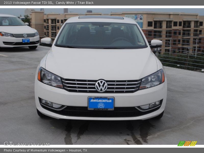 Candy White / Titan Black 2013 Volkswagen Passat TDI SEL