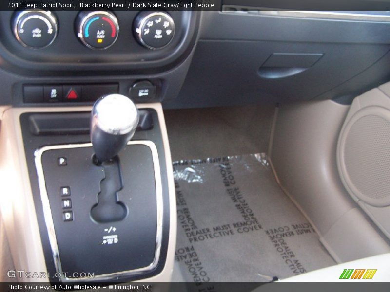 Blackberry Pearl / Dark Slate Gray/Light Pebble 2011 Jeep Patriot Sport