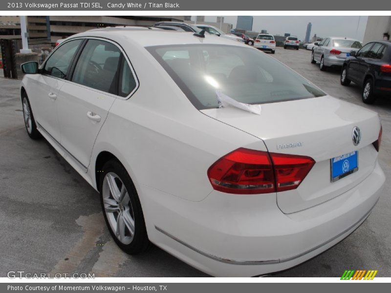 Candy White / Titan Black 2013 Volkswagen Passat TDI SEL