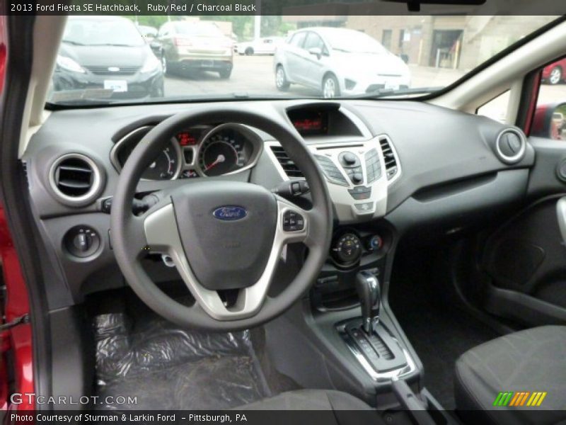 Ruby Red / Charcoal Black 2013 Ford Fiesta SE Hatchback