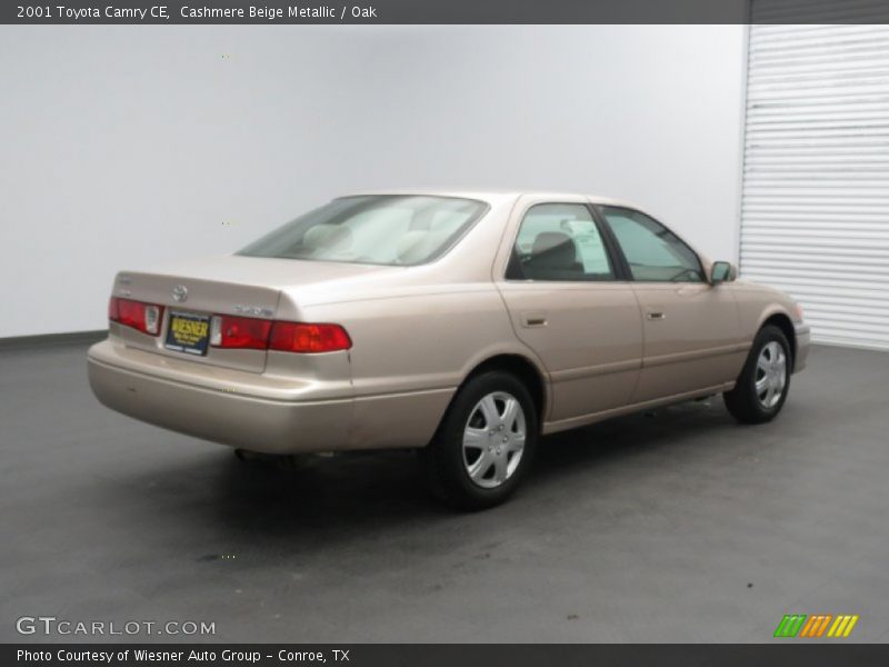 Cashmere Beige Metallic / Oak 2001 Toyota Camry CE