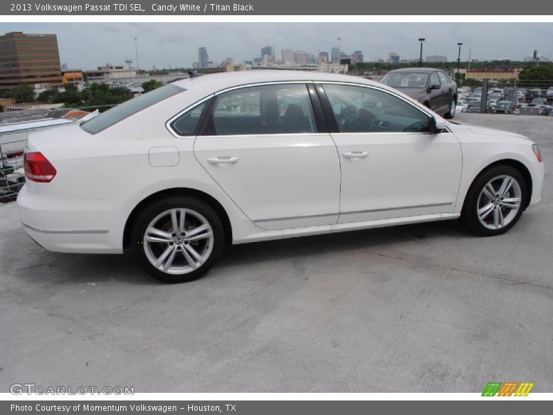 Candy White / Titan Black 2013 Volkswagen Passat TDI SEL