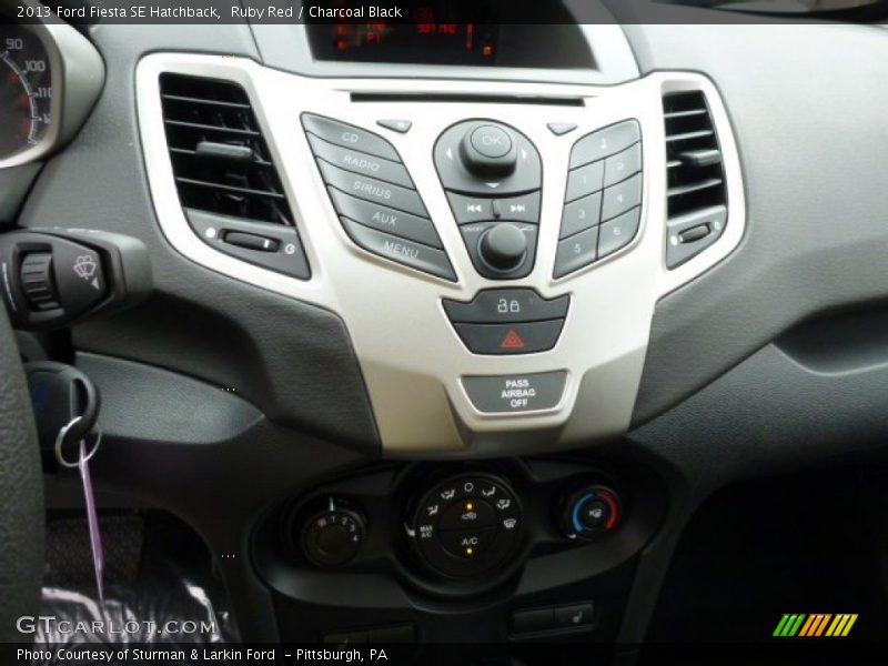 Ruby Red / Charcoal Black 2013 Ford Fiesta SE Hatchback