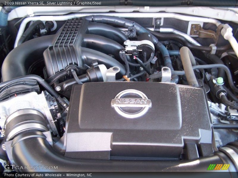 Silver Lightning / Graphite/Steel 2009 Nissan Xterra SE