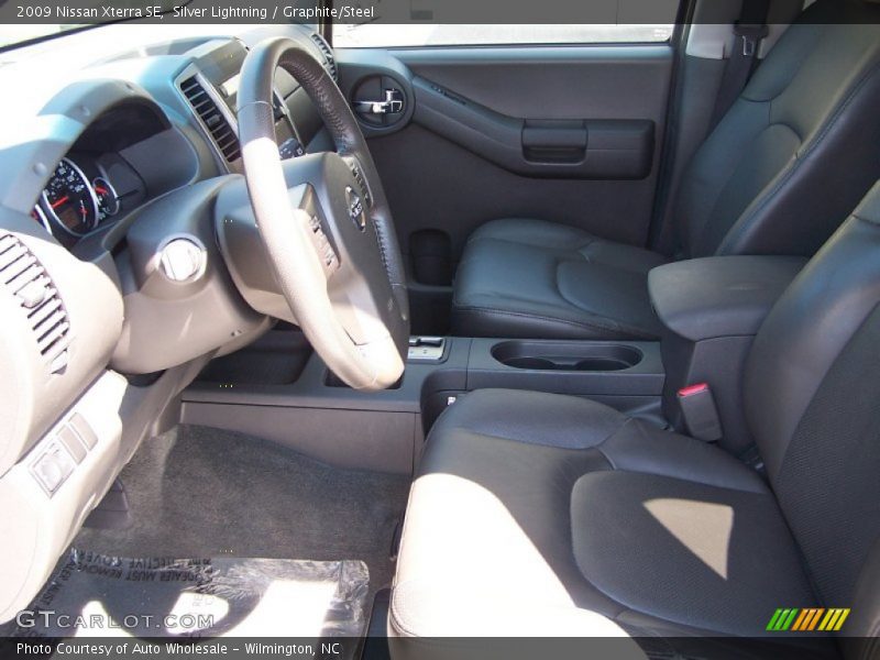  2009 Xterra SE Graphite/Steel Interior