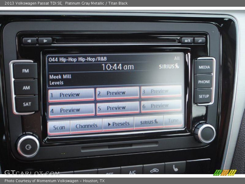 Platinum Gray Metallic / Titan Black 2013 Volkswagen Passat TDI SE