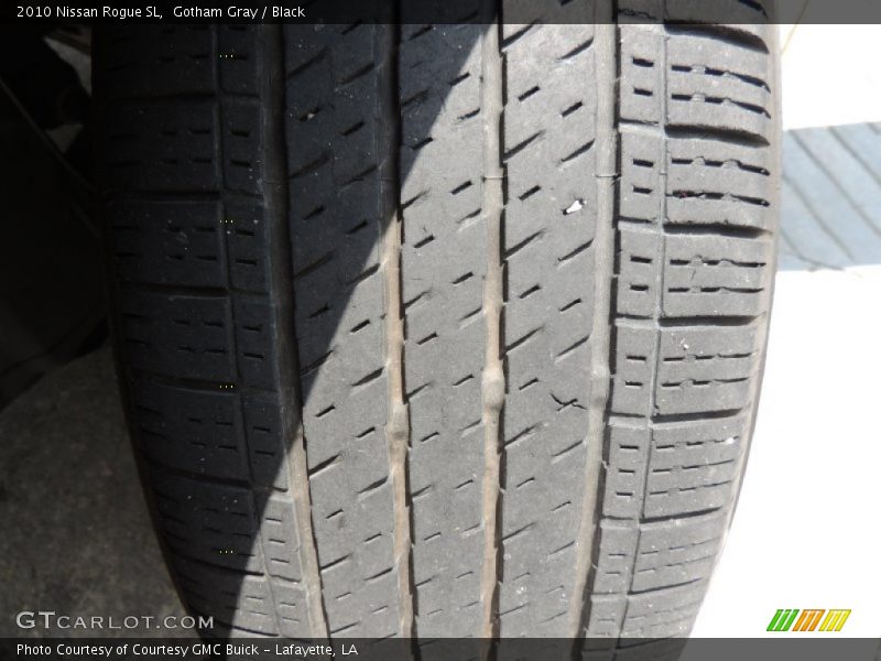 Gotham Gray / Black 2010 Nissan Rogue SL