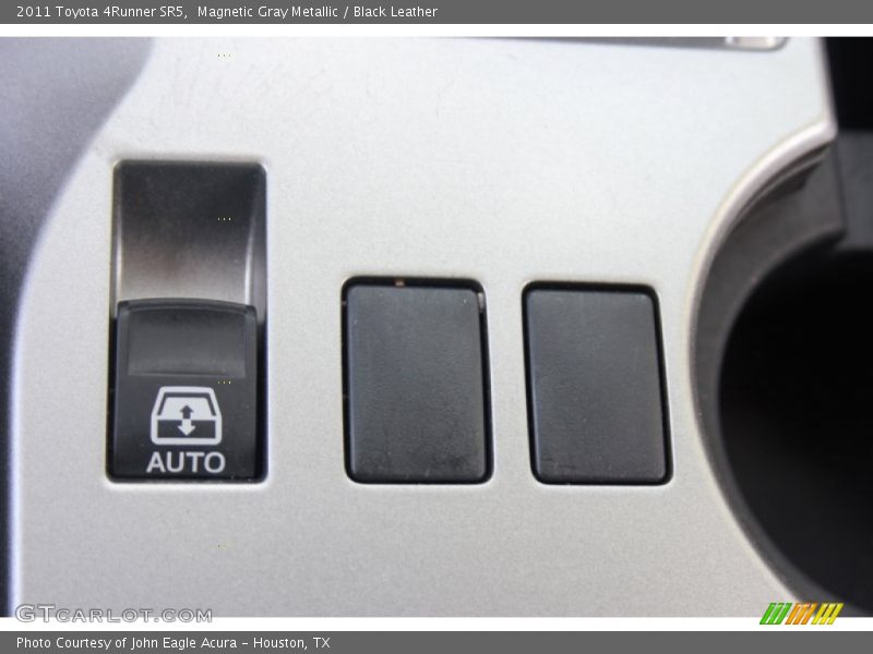 Magnetic Gray Metallic / Black Leather 2011 Toyota 4Runner SR5