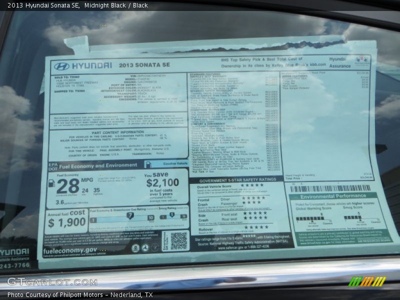 Midnight Black / Black 2013 Hyundai Sonata SE
