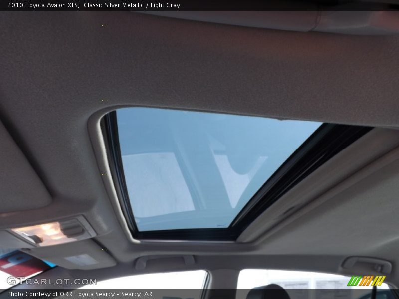 Classic Silver Metallic / Light Gray 2010 Toyota Avalon XLS