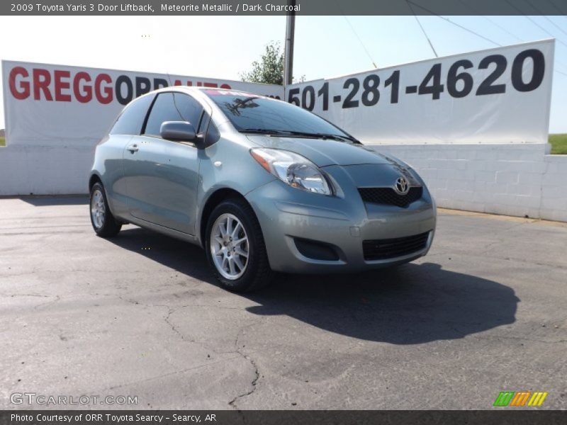 Meteorite Metallic / Dark Charcoal 2009 Toyota Yaris 3 Door Liftback