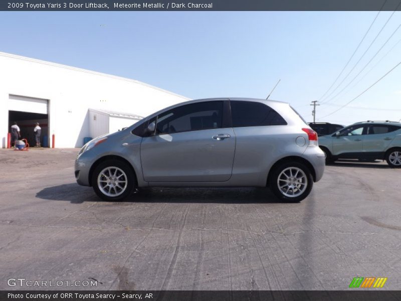 Meteorite Metallic / Dark Charcoal 2009 Toyota Yaris 3 Door Liftback