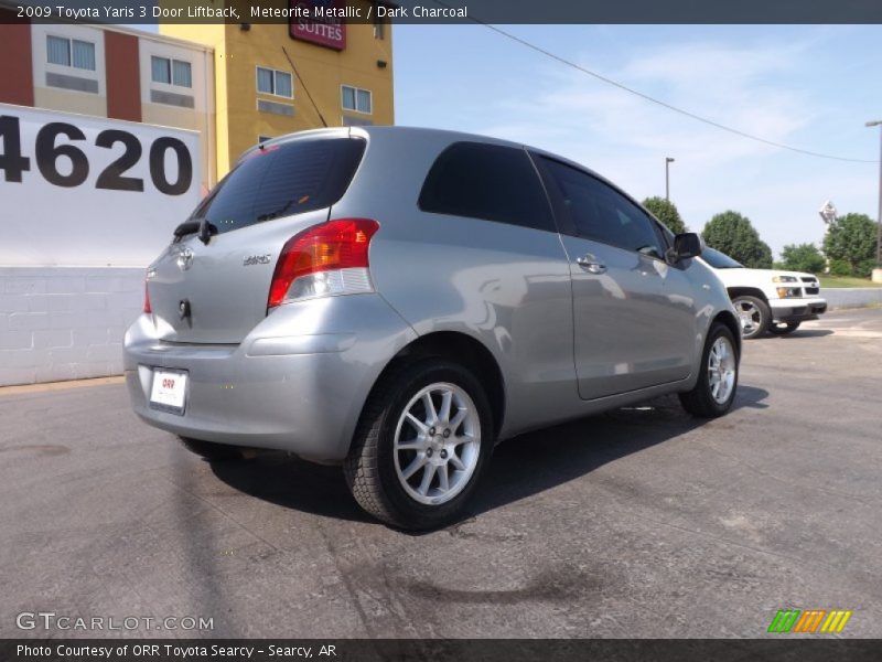 Meteorite Metallic / Dark Charcoal 2009 Toyota Yaris 3 Door Liftback