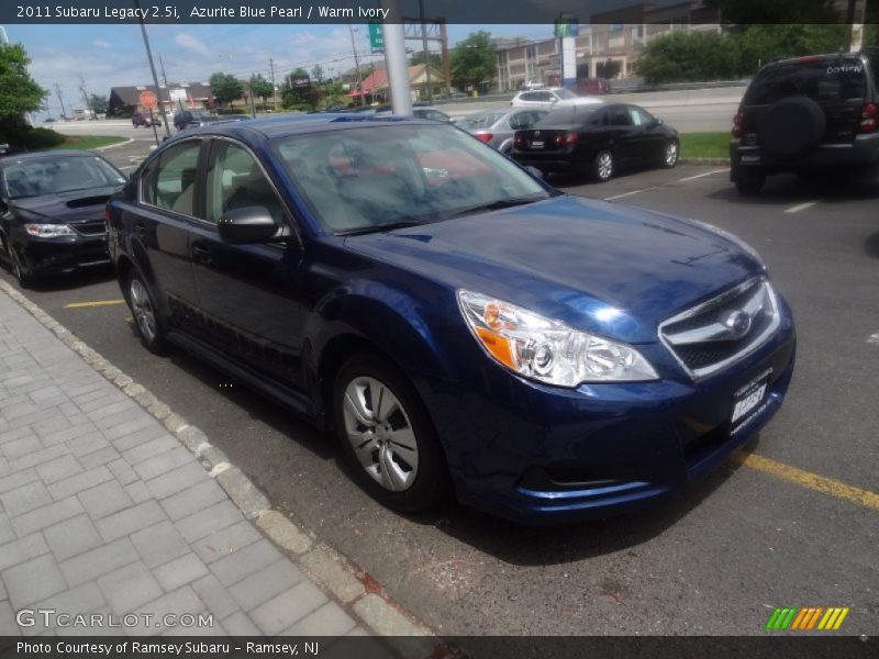 Azurite Blue Pearl / Warm Ivory 2011 Subaru Legacy 2.5i