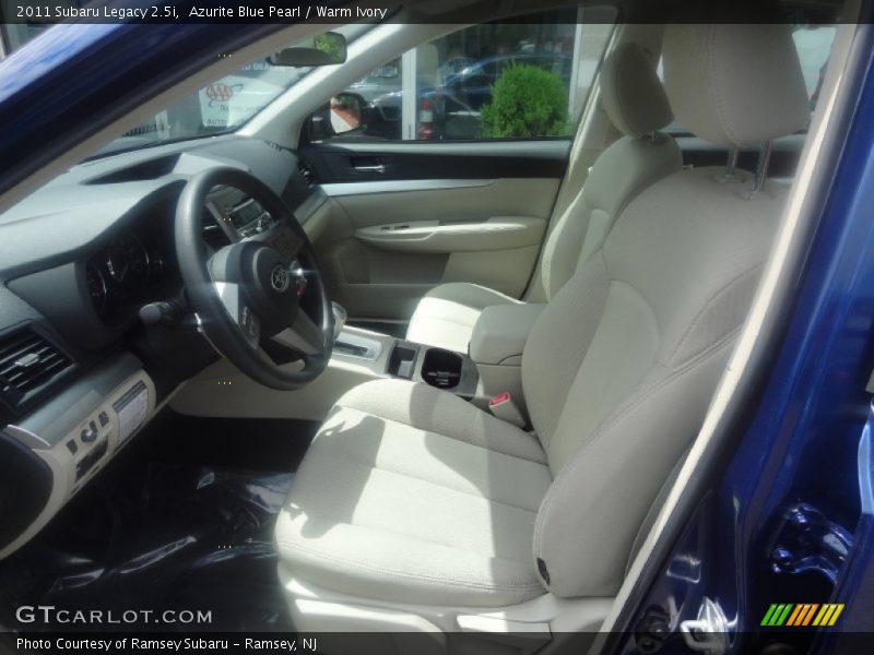 Azurite Blue Pearl / Warm Ivory 2011 Subaru Legacy 2.5i