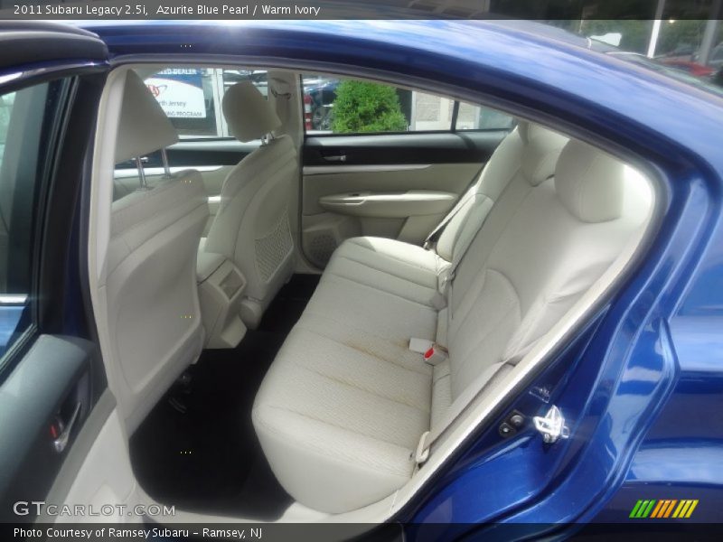 Azurite Blue Pearl / Warm Ivory 2011 Subaru Legacy 2.5i