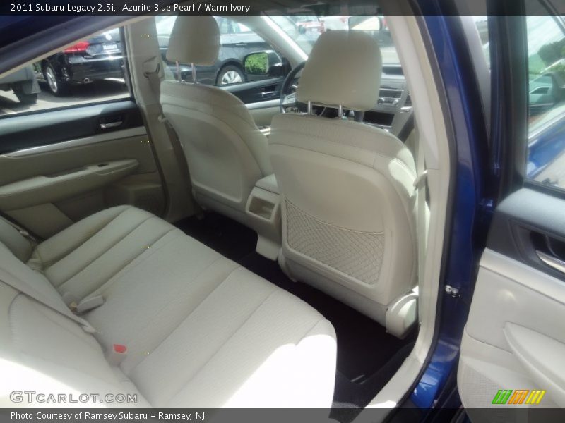 Azurite Blue Pearl / Warm Ivory 2011 Subaru Legacy 2.5i