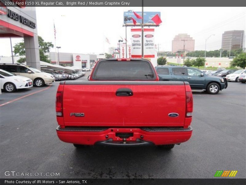 Bright Red / Medium Graphite Grey 2003 Ford F150 XL Regular Cab