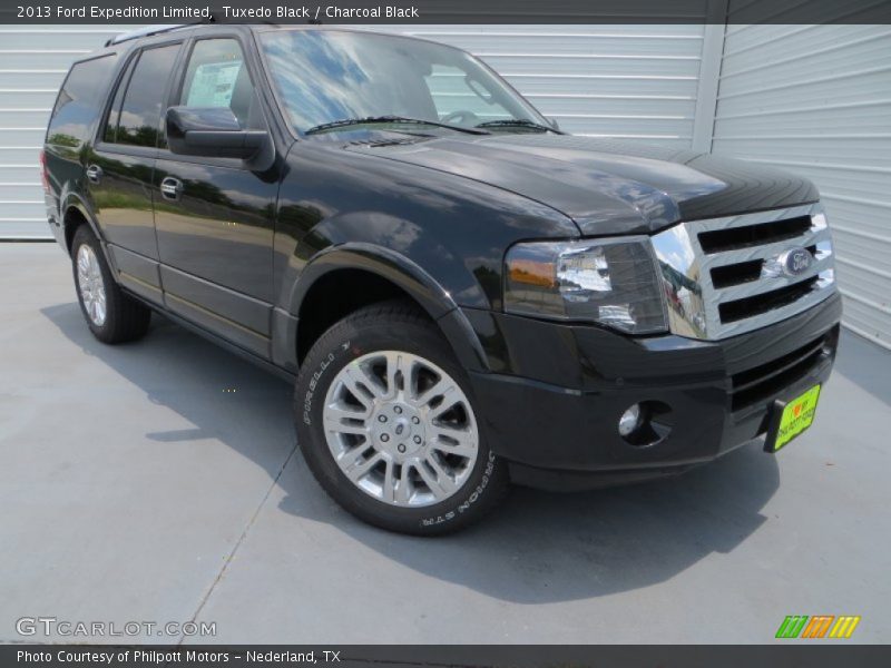 Tuxedo Black / Charcoal Black 2013 Ford Expedition Limited