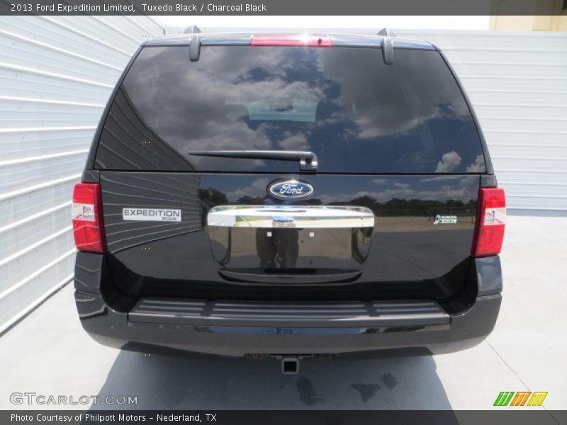 Tuxedo Black / Charcoal Black 2013 Ford Expedition Limited