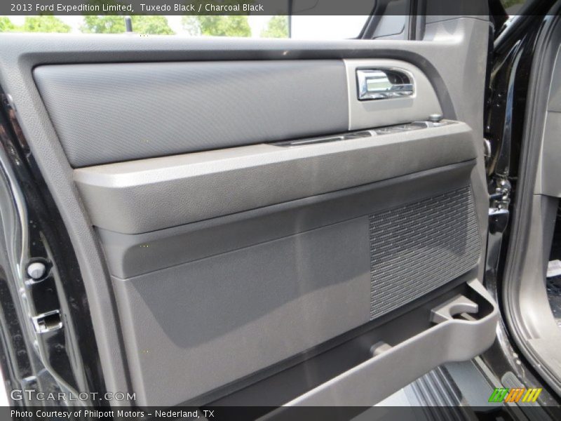 Tuxedo Black / Charcoal Black 2013 Ford Expedition Limited