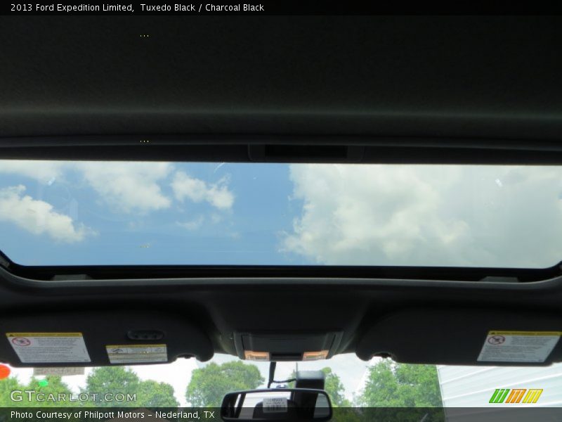 Tuxedo Black / Charcoal Black 2013 Ford Expedition Limited