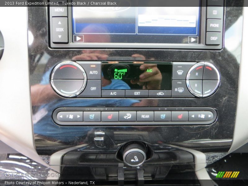 Tuxedo Black / Charcoal Black 2013 Ford Expedition Limited