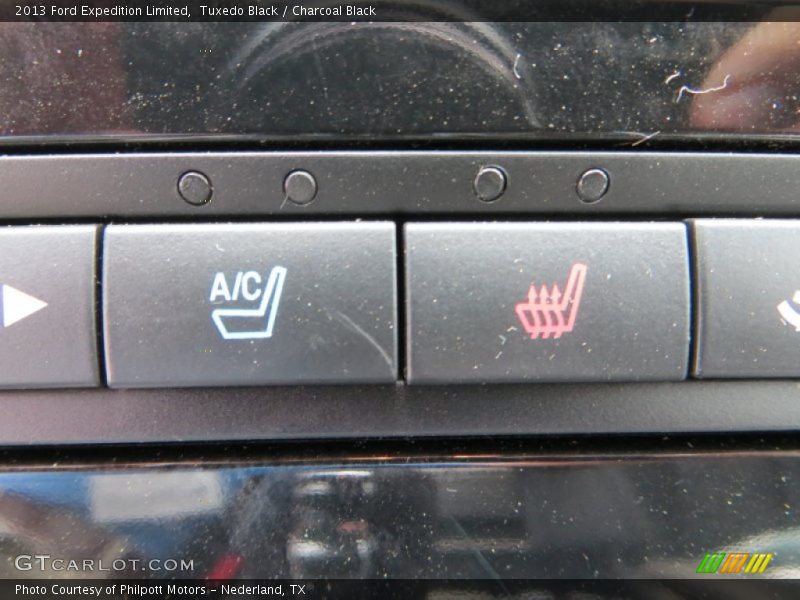 Tuxedo Black / Charcoal Black 2013 Ford Expedition Limited