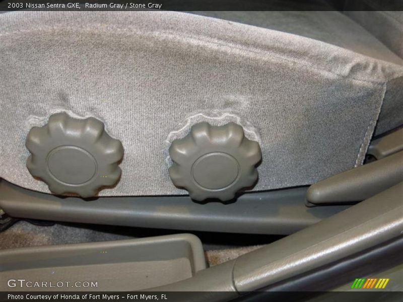 Radium Gray / Stone Gray 2003 Nissan Sentra GXE