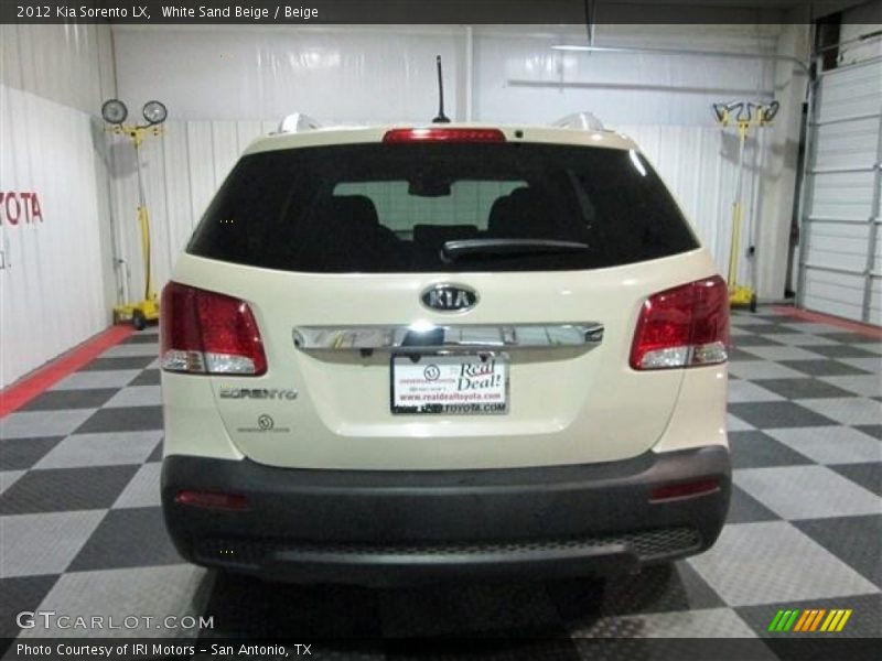 White Sand Beige / Beige 2012 Kia Sorento LX