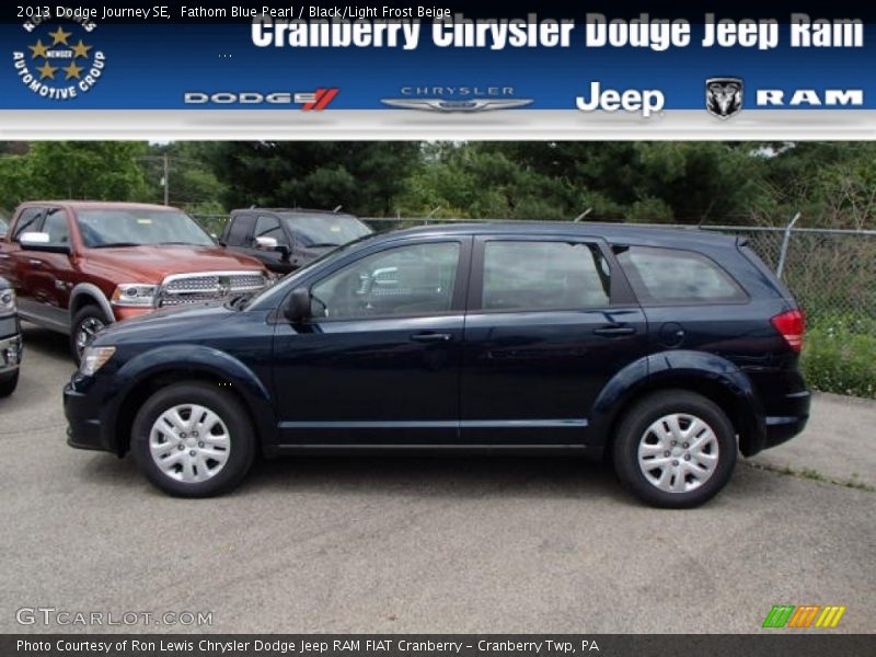 Fathom Blue Pearl / Black/Light Frost Beige 2013 Dodge Journey SE