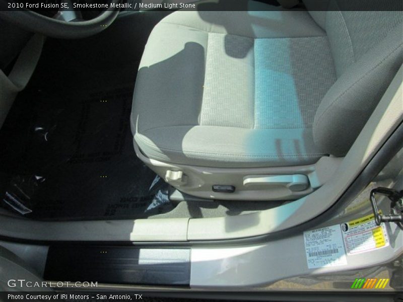 Smokestone Metallic / Medium Light Stone 2010 Ford Fusion SE