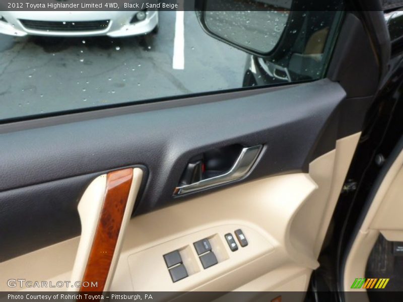 Black / Sand Beige 2012 Toyota Highlander Limited 4WD