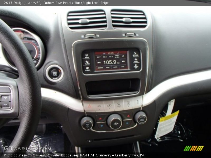 Fathom Blue Pearl / Black/Light Frost Beige 2013 Dodge Journey SE