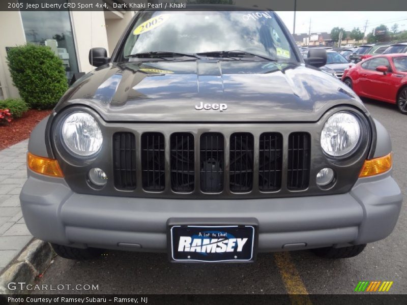 Dark Khaki Pearl / Khaki 2005 Jeep Liberty CRD Sport 4x4