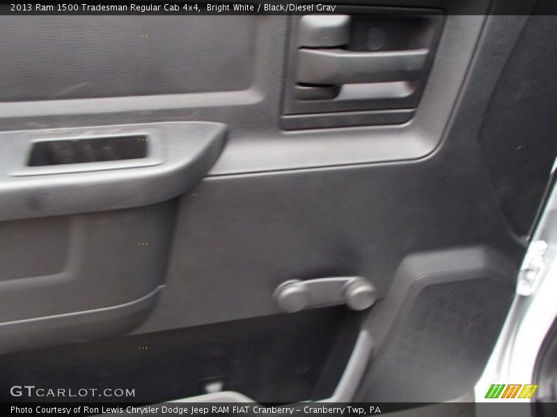 Bright White / Black/Diesel Gray 2013 Ram 1500 Tradesman Regular Cab 4x4