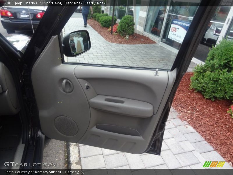 Dark Khaki Pearl / Khaki 2005 Jeep Liberty CRD Sport 4x4