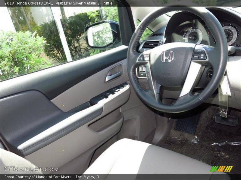 Alabaster Silver Metallic / Truffle 2013 Honda Odyssey EX-L