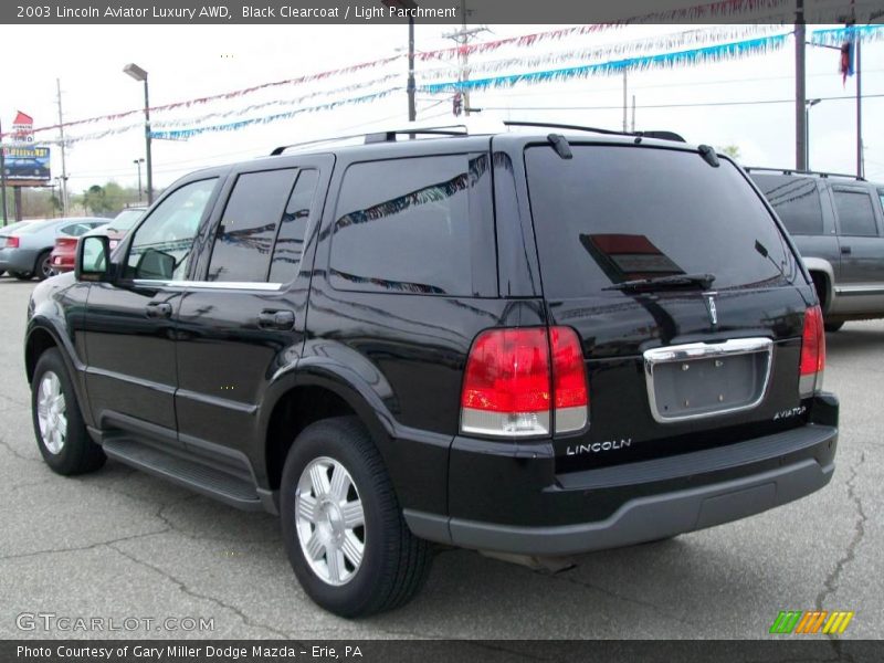 Black Clearcoat / Light Parchment 2003 Lincoln Aviator Luxury AWD