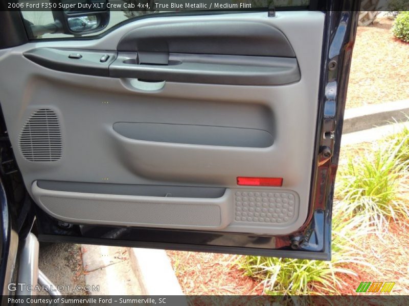 True Blue Metallic / Medium Flint 2006 Ford F350 Super Duty XLT Crew Cab 4x4