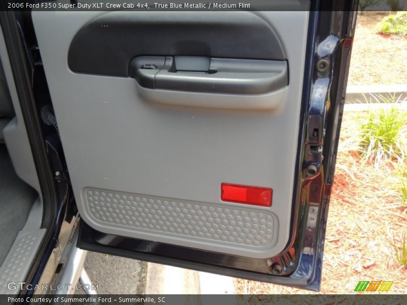 True Blue Metallic / Medium Flint 2006 Ford F350 Super Duty XLT Crew Cab 4x4