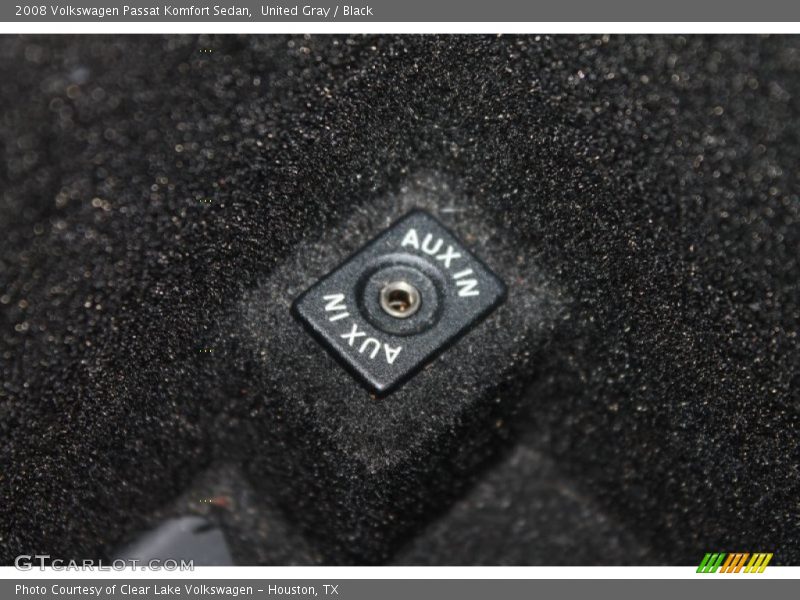 United Gray / Black 2008 Volkswagen Passat Komfort Sedan