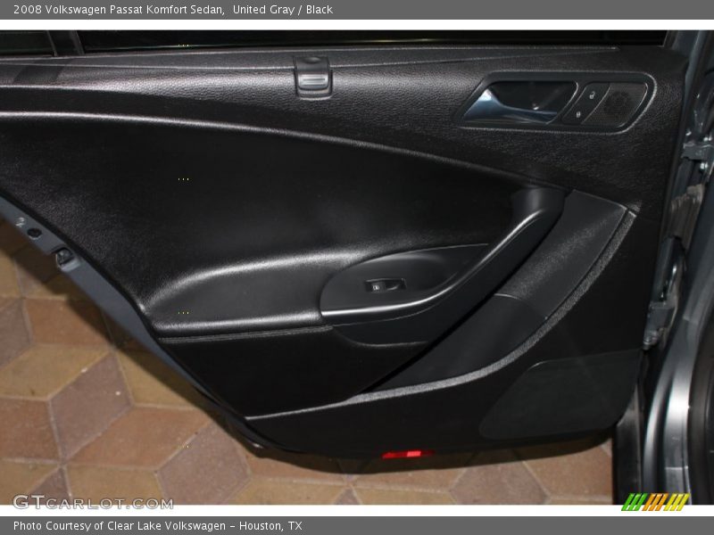 United Gray / Black 2008 Volkswagen Passat Komfort Sedan