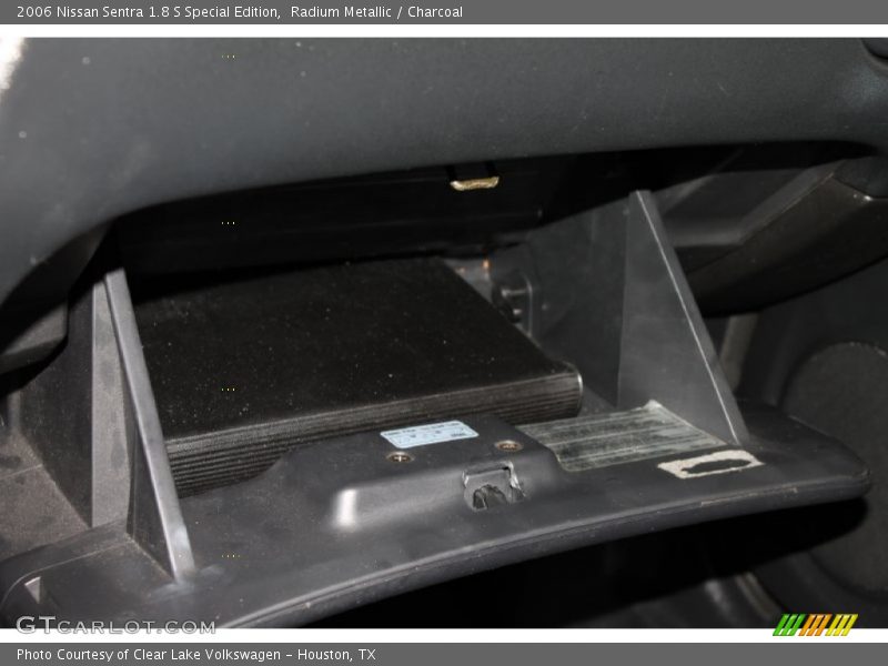 Radium Metallic / Charcoal 2006 Nissan Sentra 1.8 S Special Edition