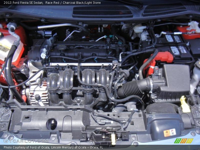 Race Red / Charcoal Black/Light Stone 2013 Ford Fiesta SE Sedan