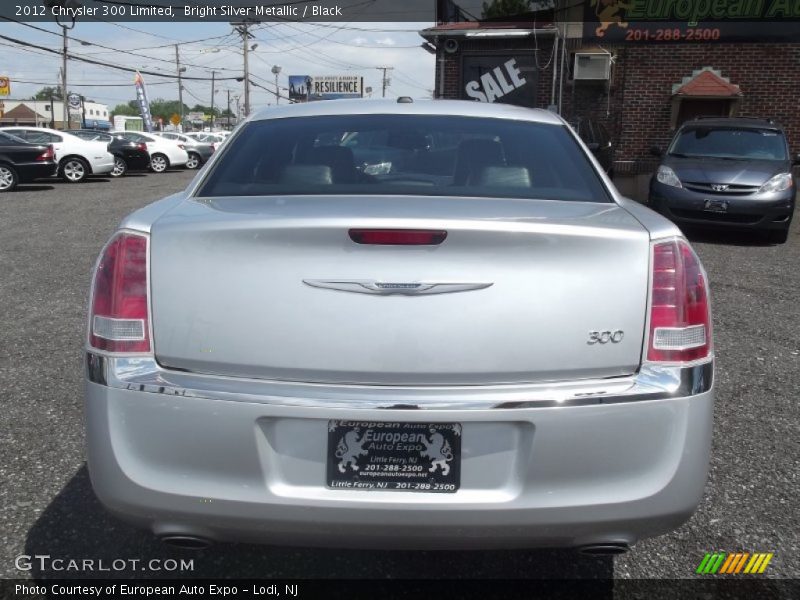 Bright Silver Metallic / Black 2012 Chrysler 300 Limited