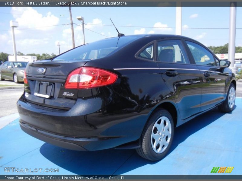 Tuxedo Black / Charcoal Black/Light Stone 2013 Ford Fiesta S Sedan