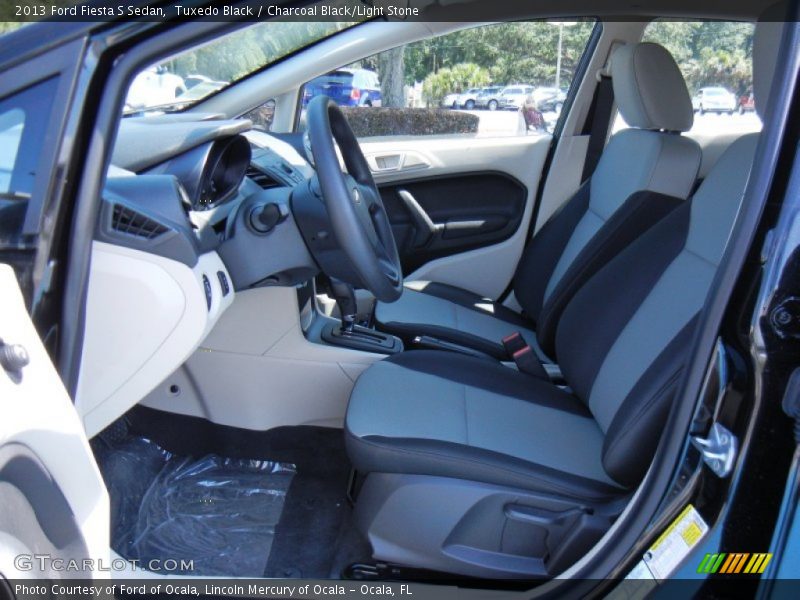 Tuxedo Black / Charcoal Black/Light Stone 2013 Ford Fiesta S Sedan