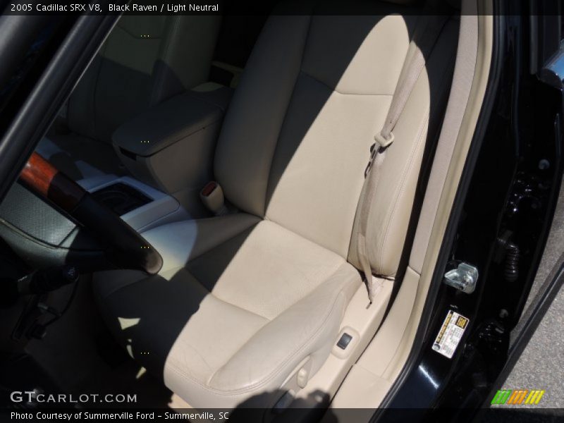 Black Raven / Light Neutral 2005 Cadillac SRX V8